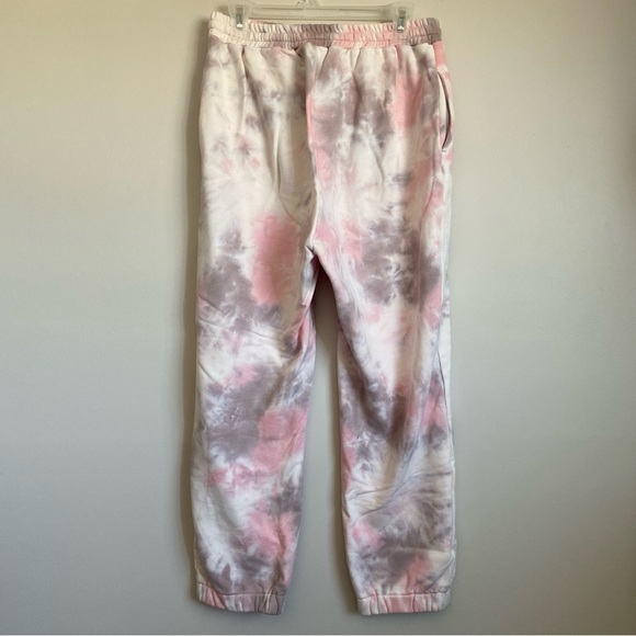 Le Lis Collection. Tie-dye Hoodie and Sweatpants set. Medium. Pink, grey, white. - Picture 8 of 11
